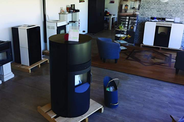 Vente de hybride poêle de granule et poêle à bois Lesmont